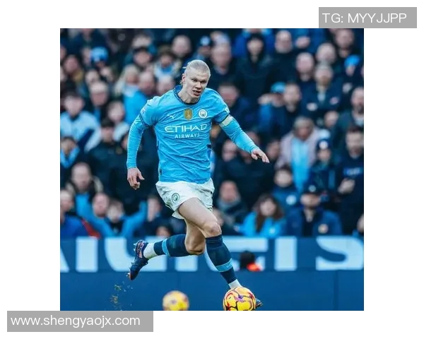 英超球队透露赛季新引援计划,实力强劲备战最新一轮比赛